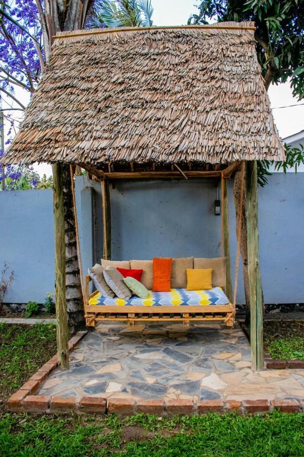 Blue Elephant Villas Аруша Экстерьер фото